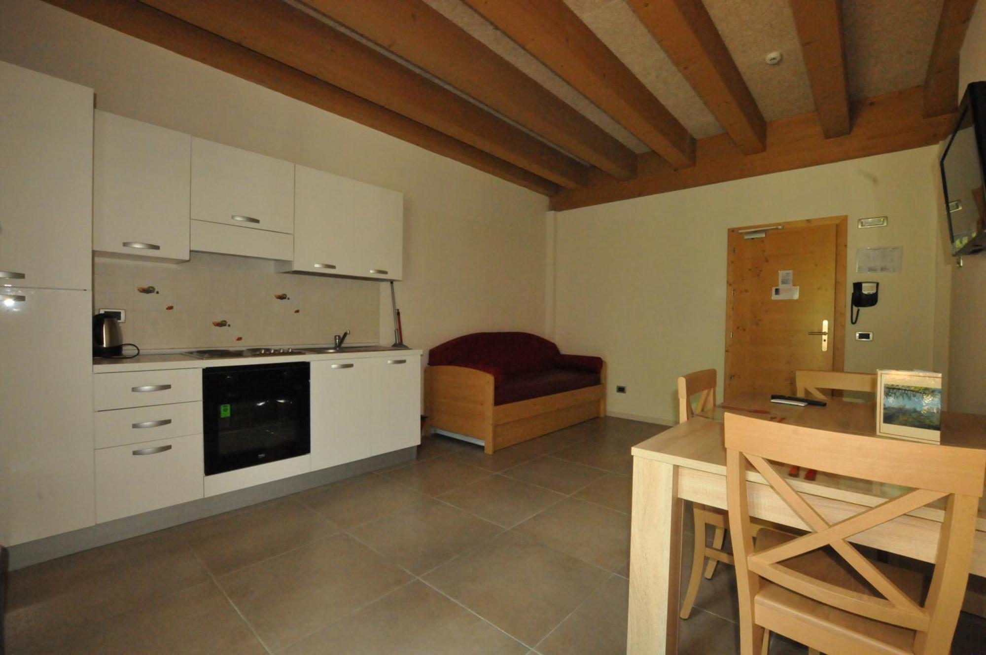 Rta Hotel Le Vallene แตร์ลาโก ภายนอก รูปภาพ